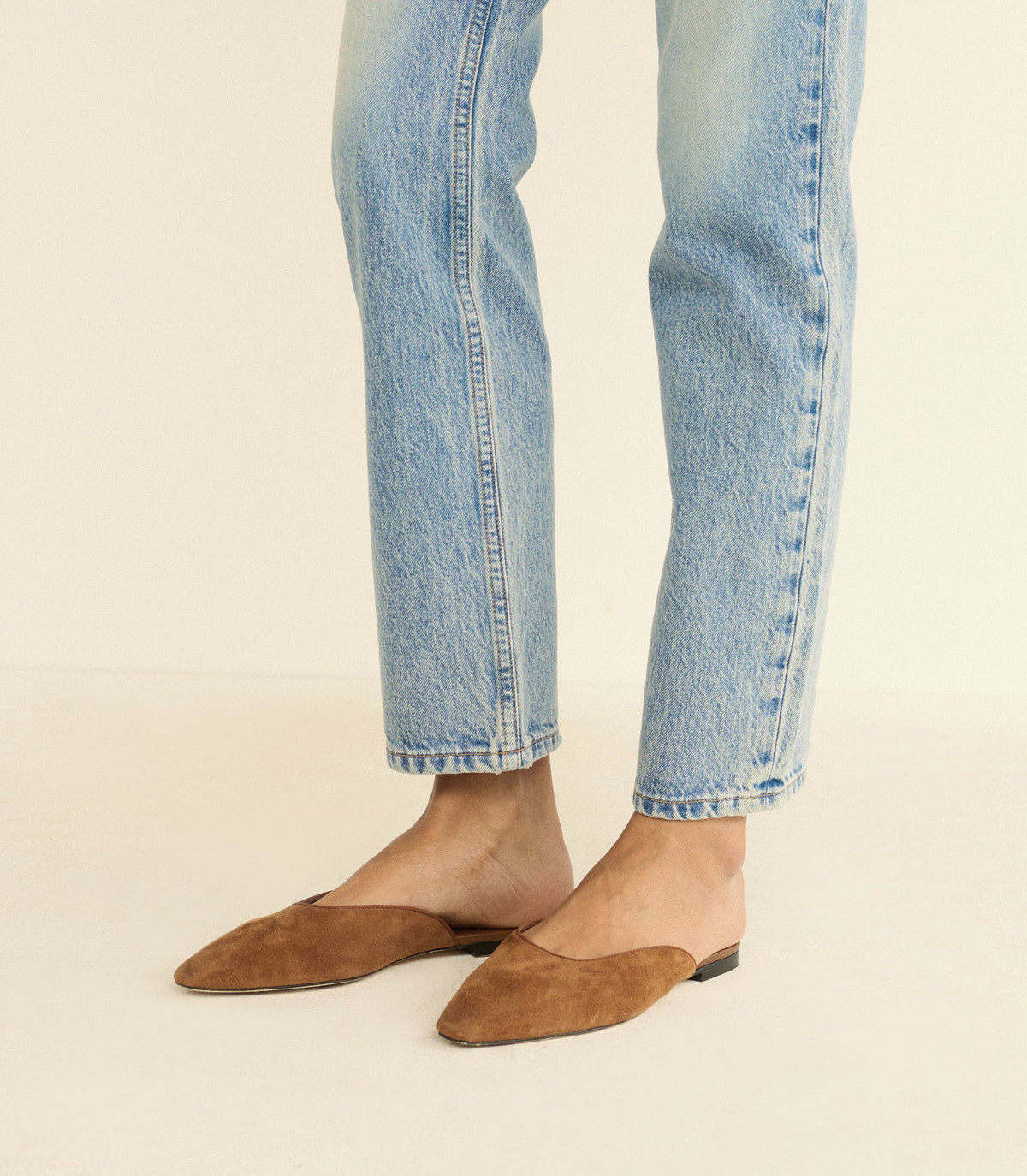 ADAIR SLIDE -- TORTOISE SUEDE