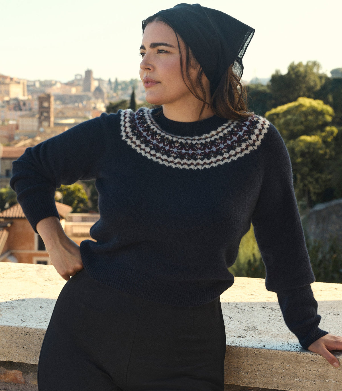 BONIFACE CASHMERE SWEATER -- NAVY