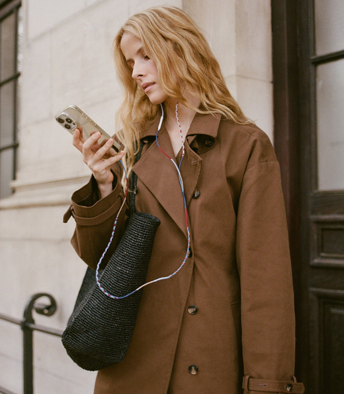 LE POM POM & DÔEN HEADPHONES -- BLUE BURGUNDY STRIPE
