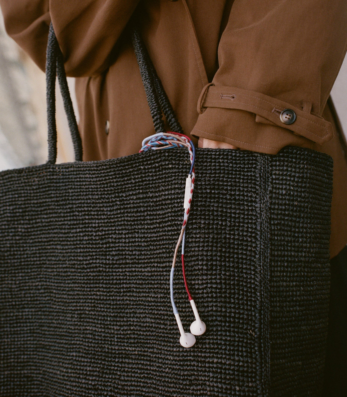 LE POM POM & DÔEN HEADPHONES -- BLUE BURGUNDY STRIPE
