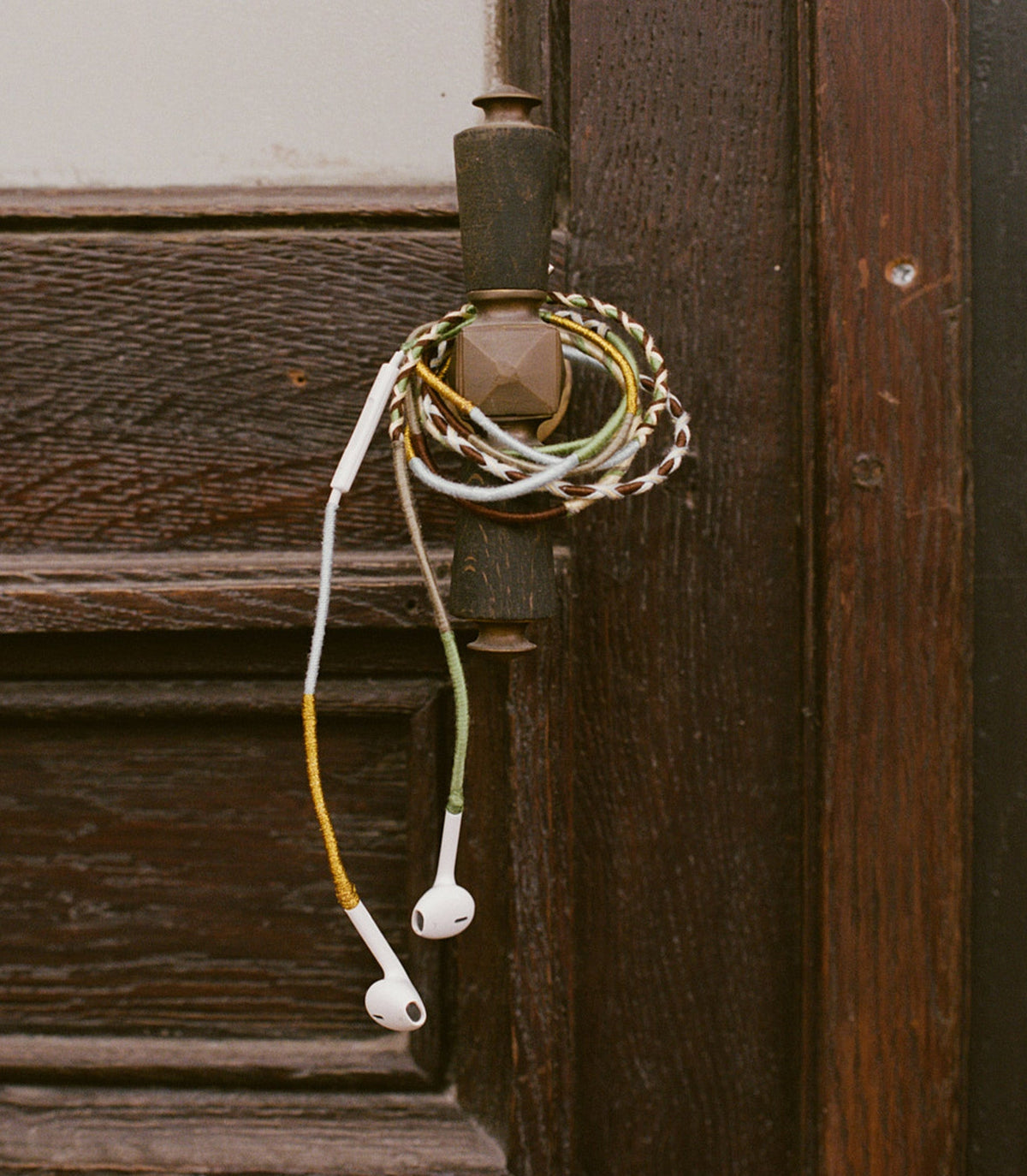 LE POM POM & DÔEN HEADPHONES -- GREEN BLUE GOLD STRIPE