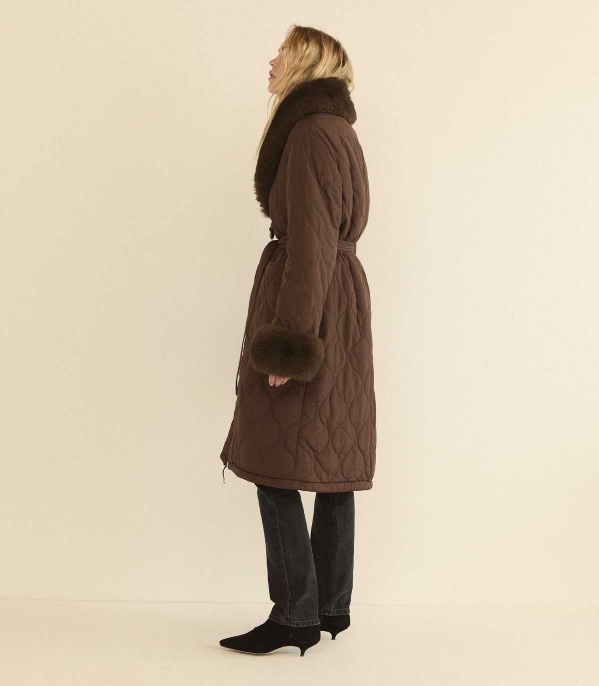 HEMLOCK COAT -- CHOCOLATE BROWN