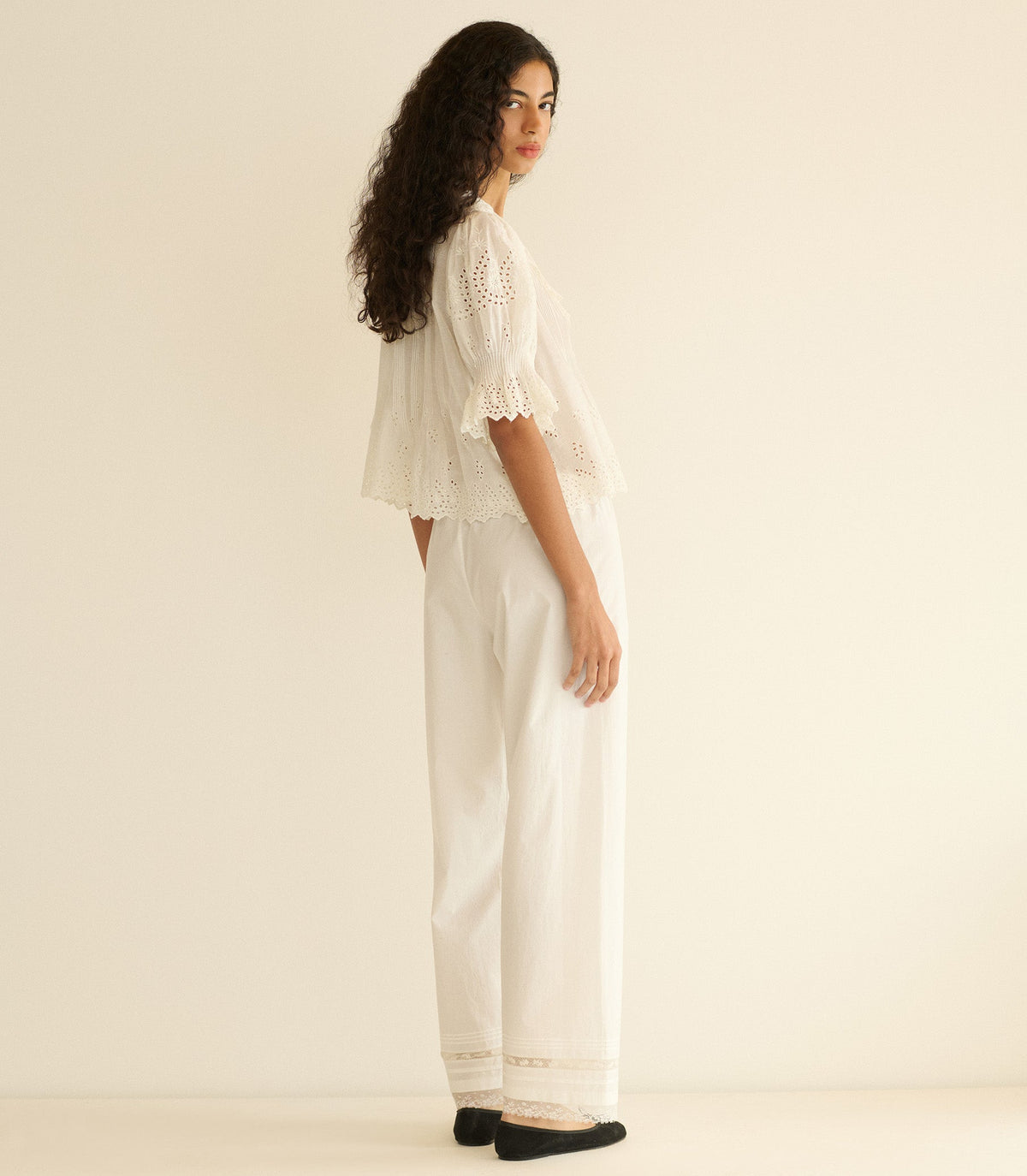 HENRI TOP -- SALT EYELET