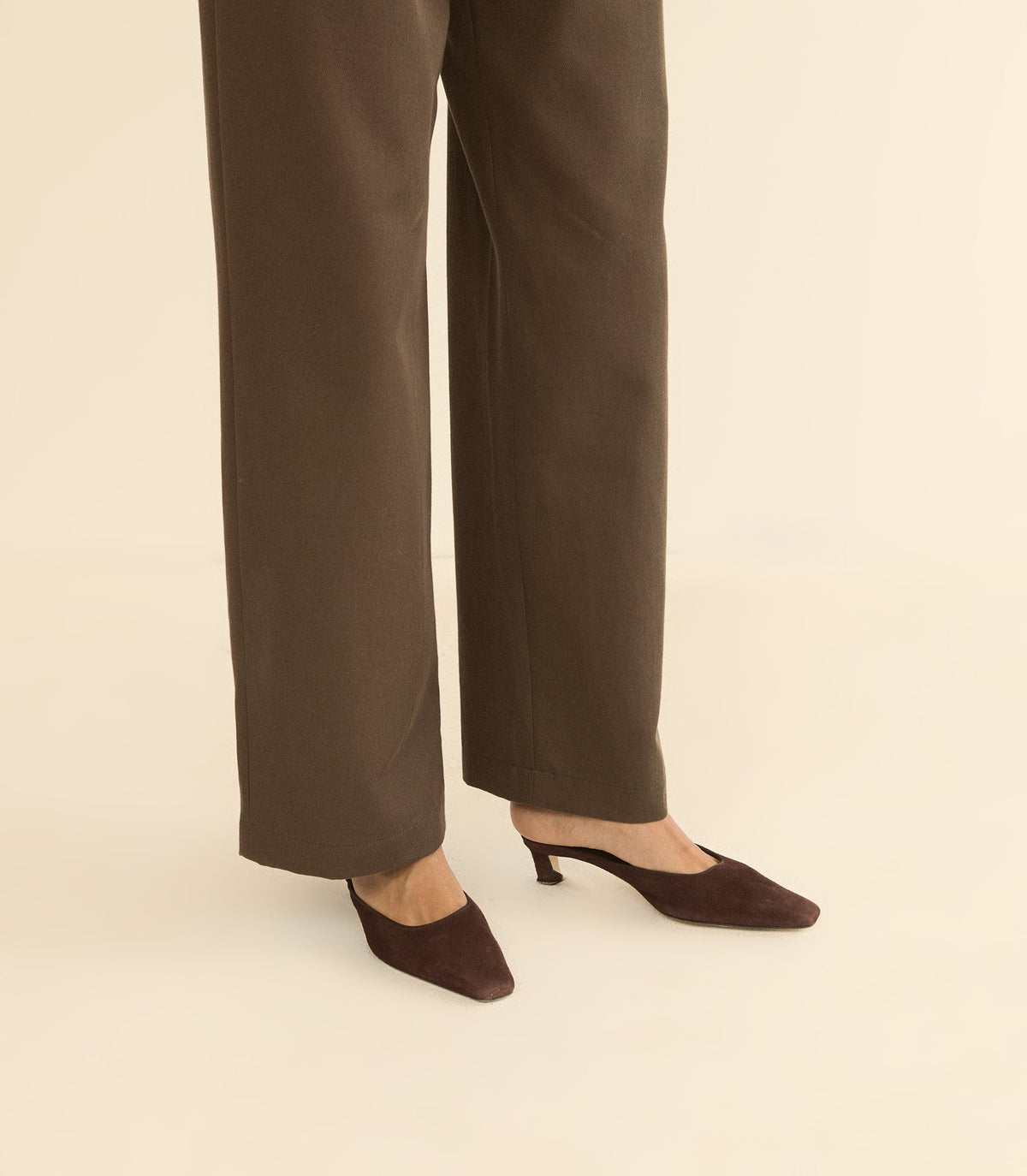PICA MULE -- EQUESTRIAN BROWN SUEDE