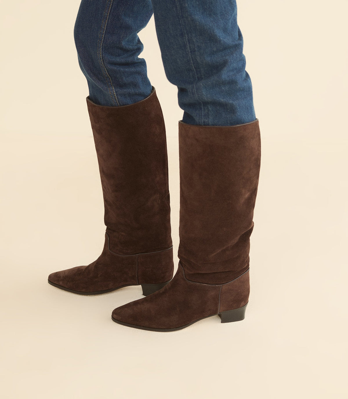 RIVIERA BOOT -- EQUESTRIAN BROWN SUEDE